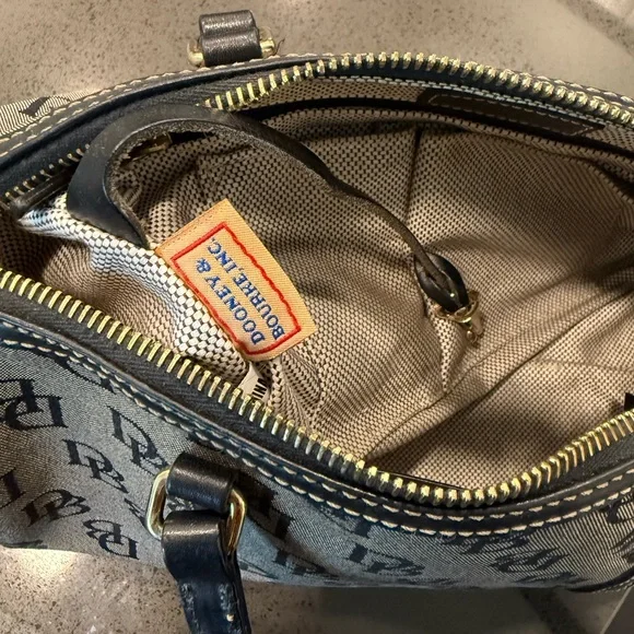 Vintage Y2K Dooney & Bourke Leather Canvas Barrel Bag - Picture 7 of 8